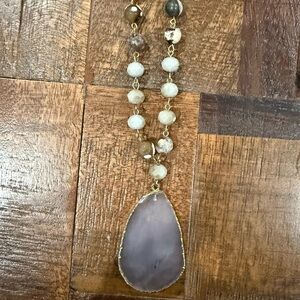 Elegant Purple and Gold Pendant Necklace